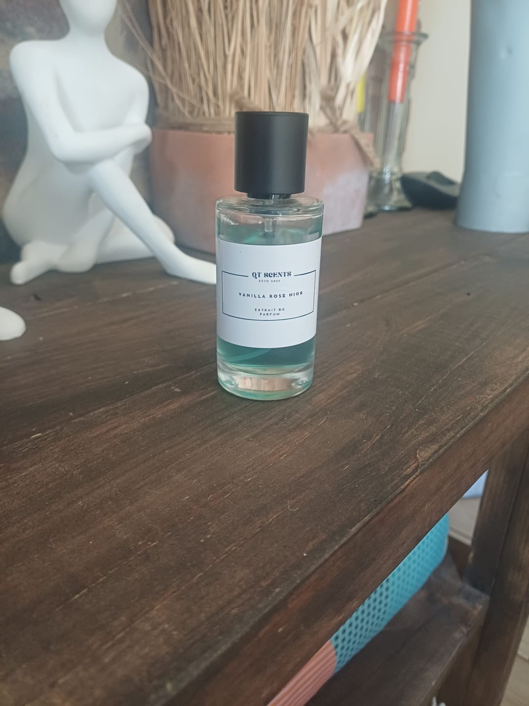 Customer photo review of Vanilla rose nior  unisex- Inspired by oud satin mood by Maison Francis Kurkdjian