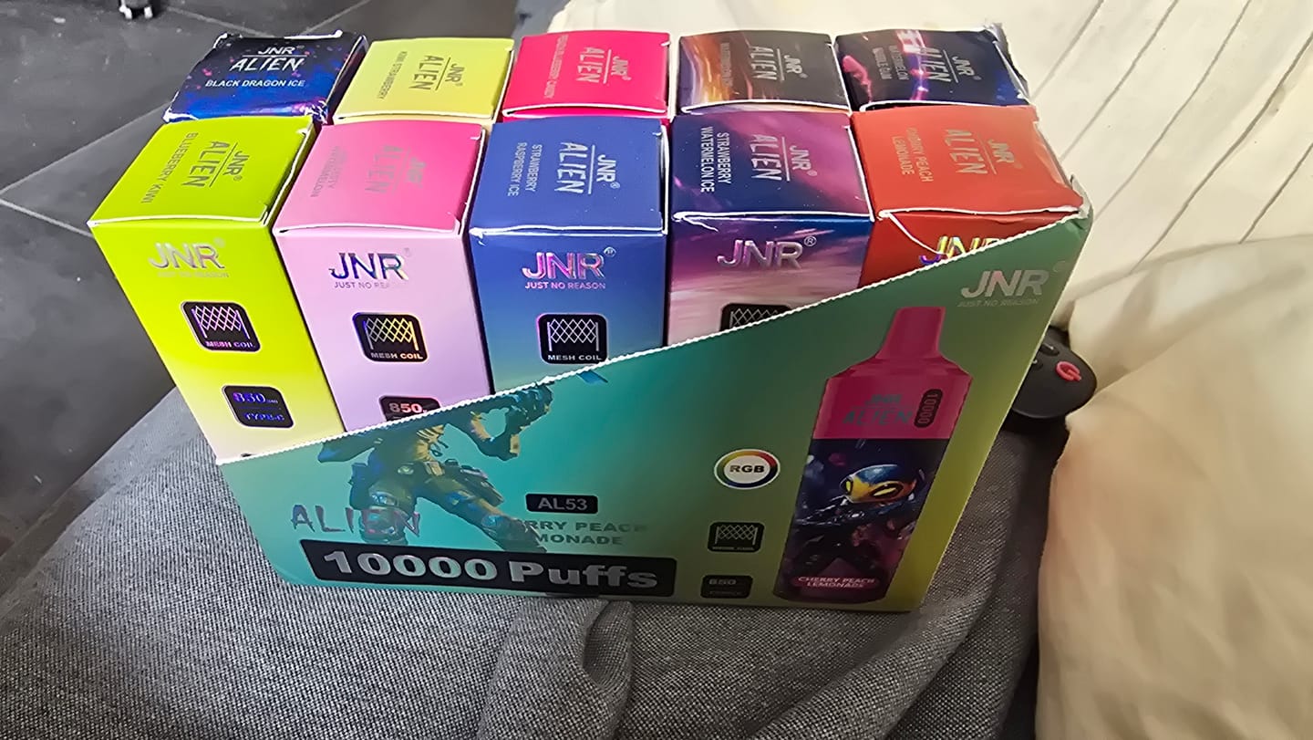 Customer photo review of JNR Alien 10000 (Box of 10)
