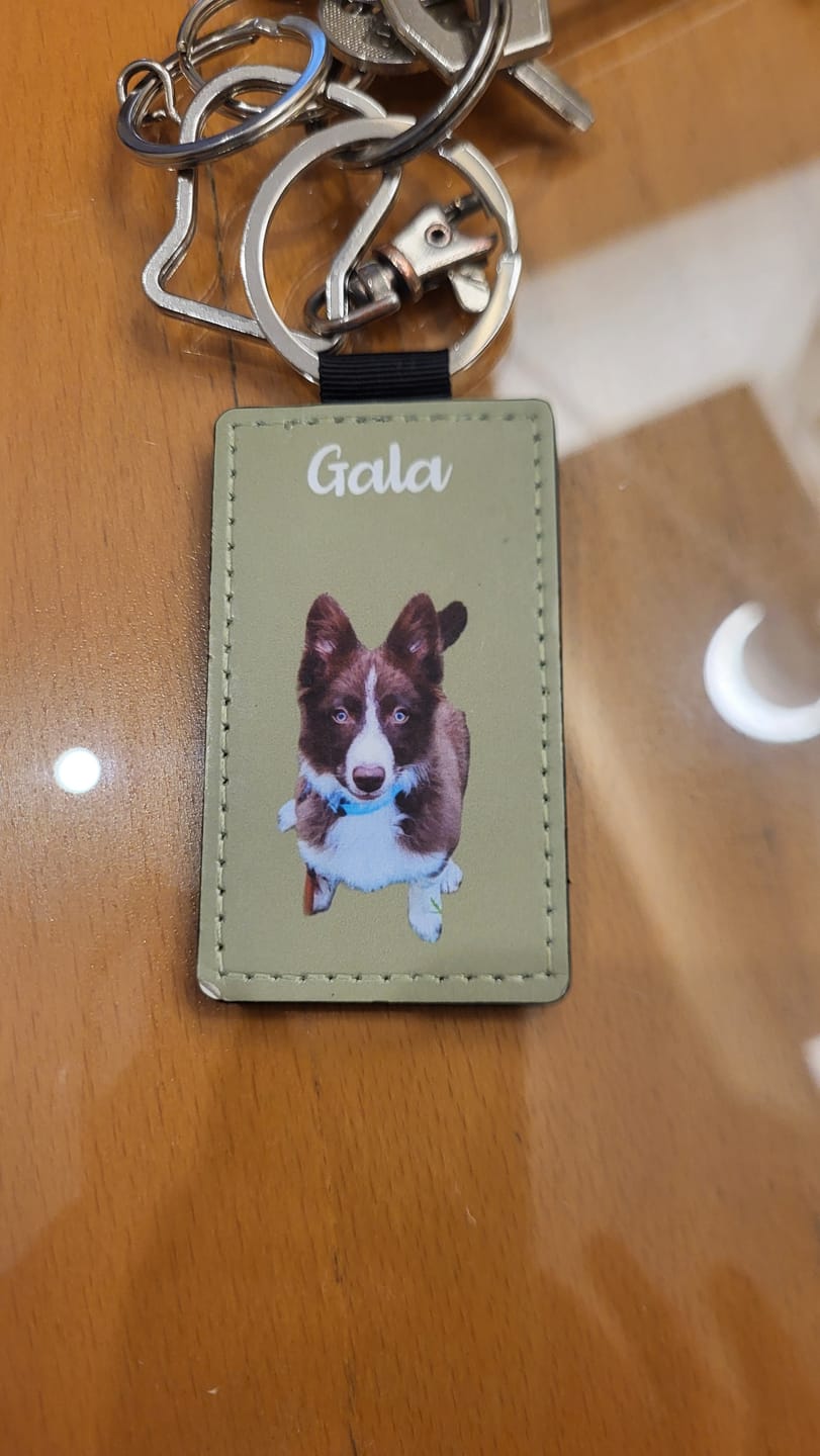 Customer photo review of Portaretrato animal - Llavero personalizado
