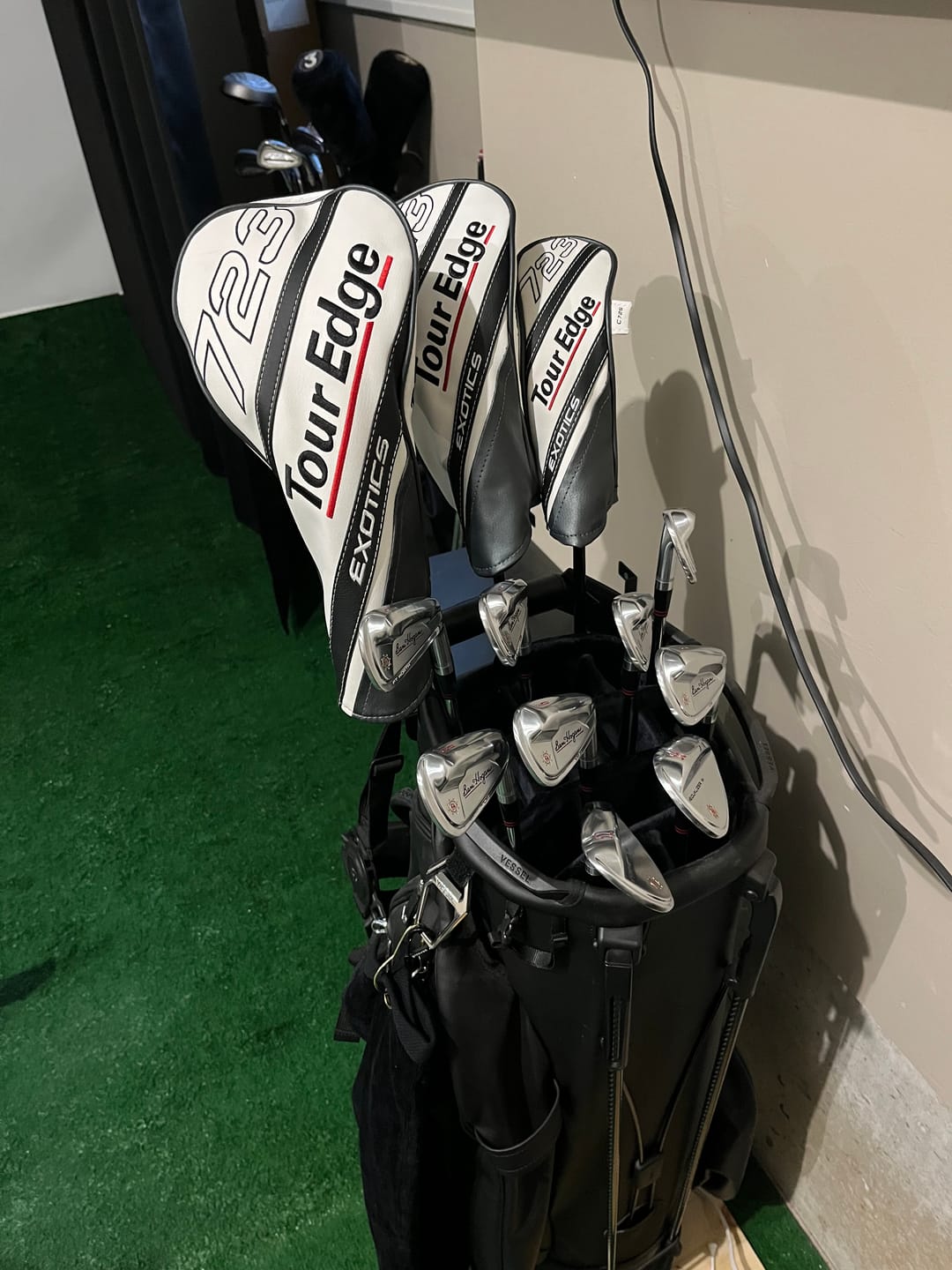 Customer photo review of Exotics 723 Headcovers