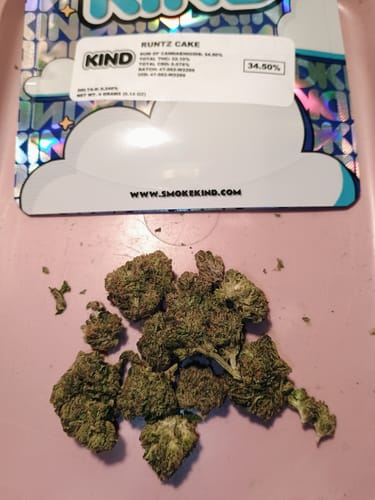 Runtz Cake - 4 Grams - Hybrid photo review