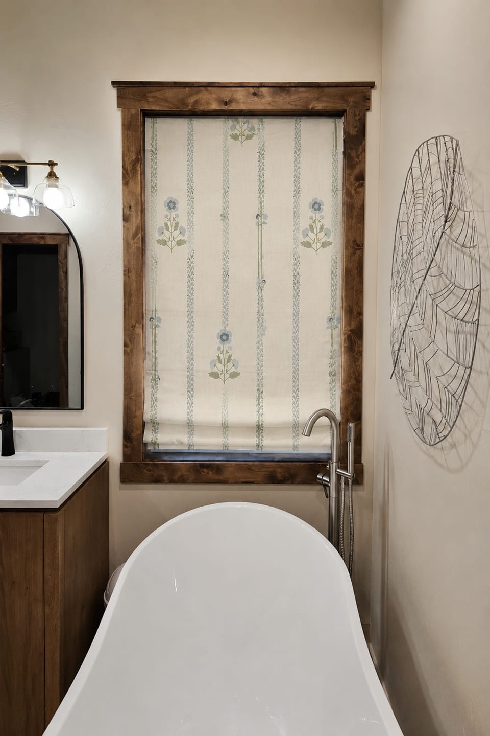 Customer photo review of Lily Custom Roman Shades
