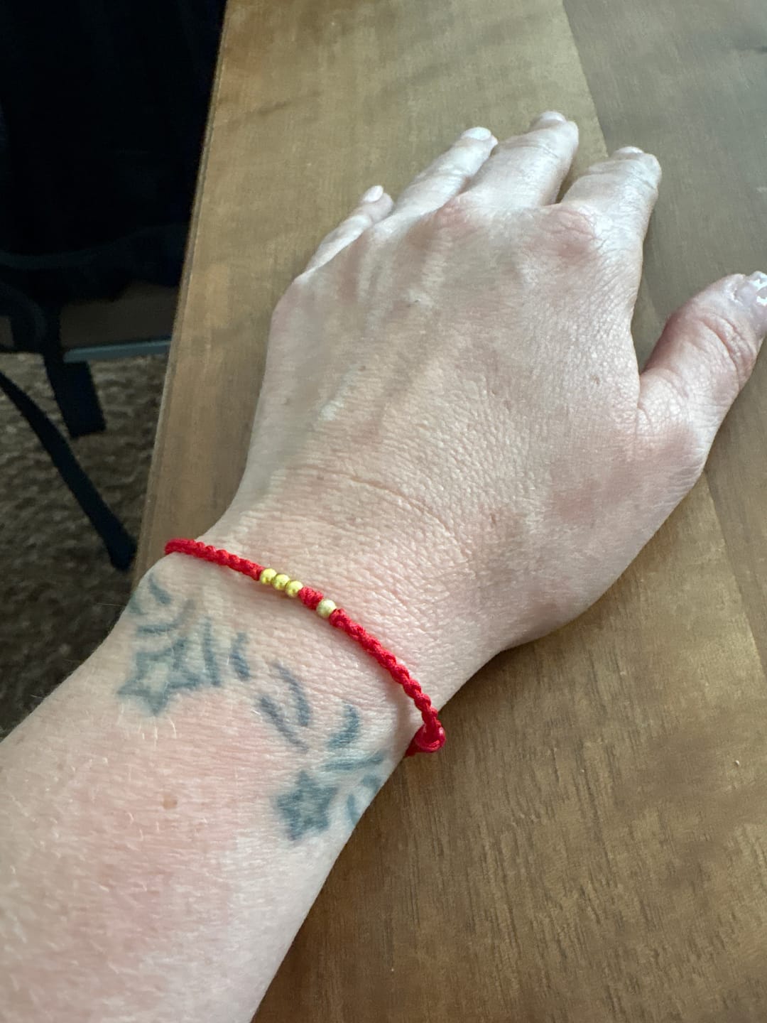 Customer photo review of Tibetisches Glücksarmband mit kleinen Perlen