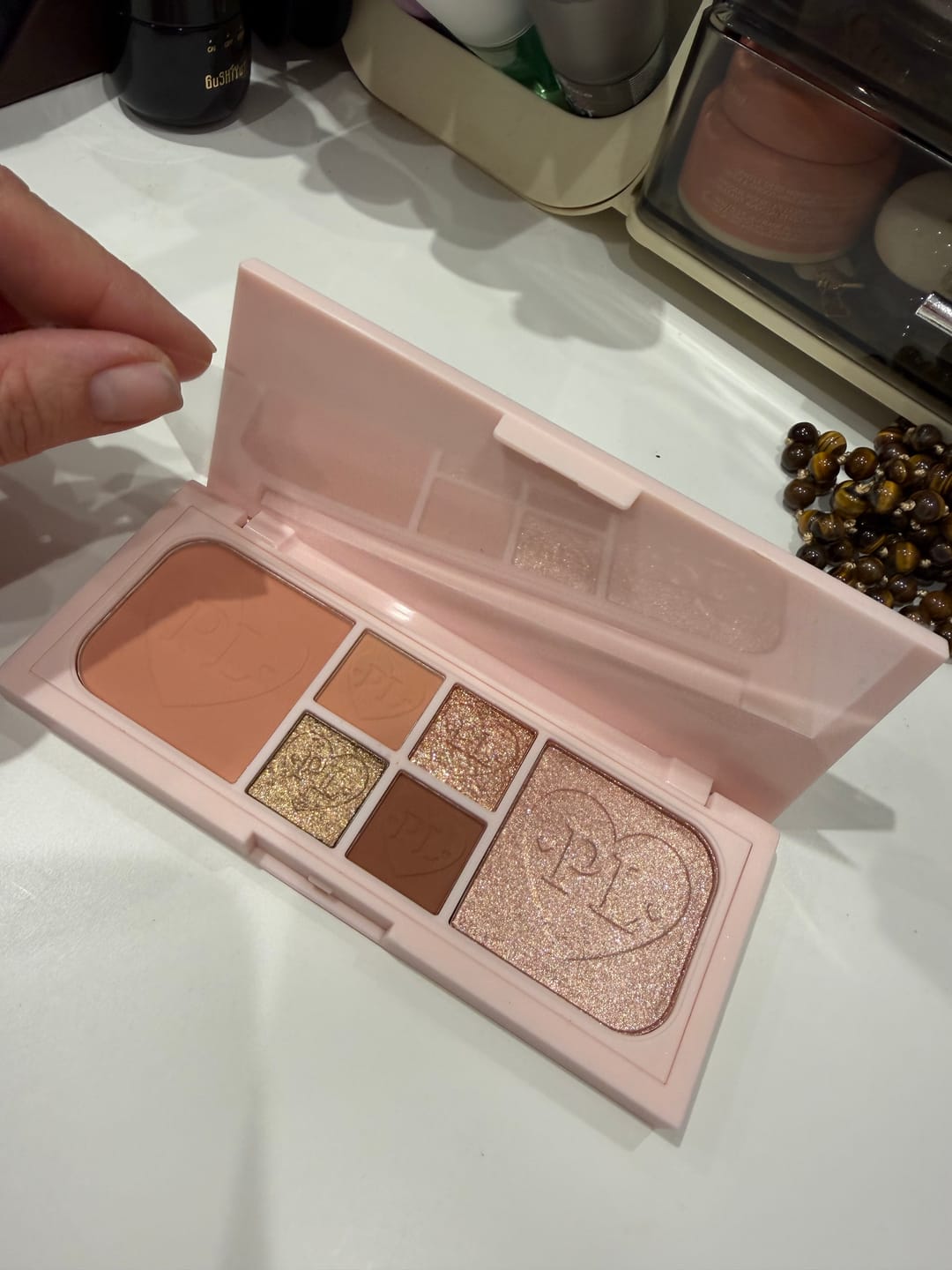 Customer photo review of Fluffy Fantasy Mini Eye & Face Palettes
