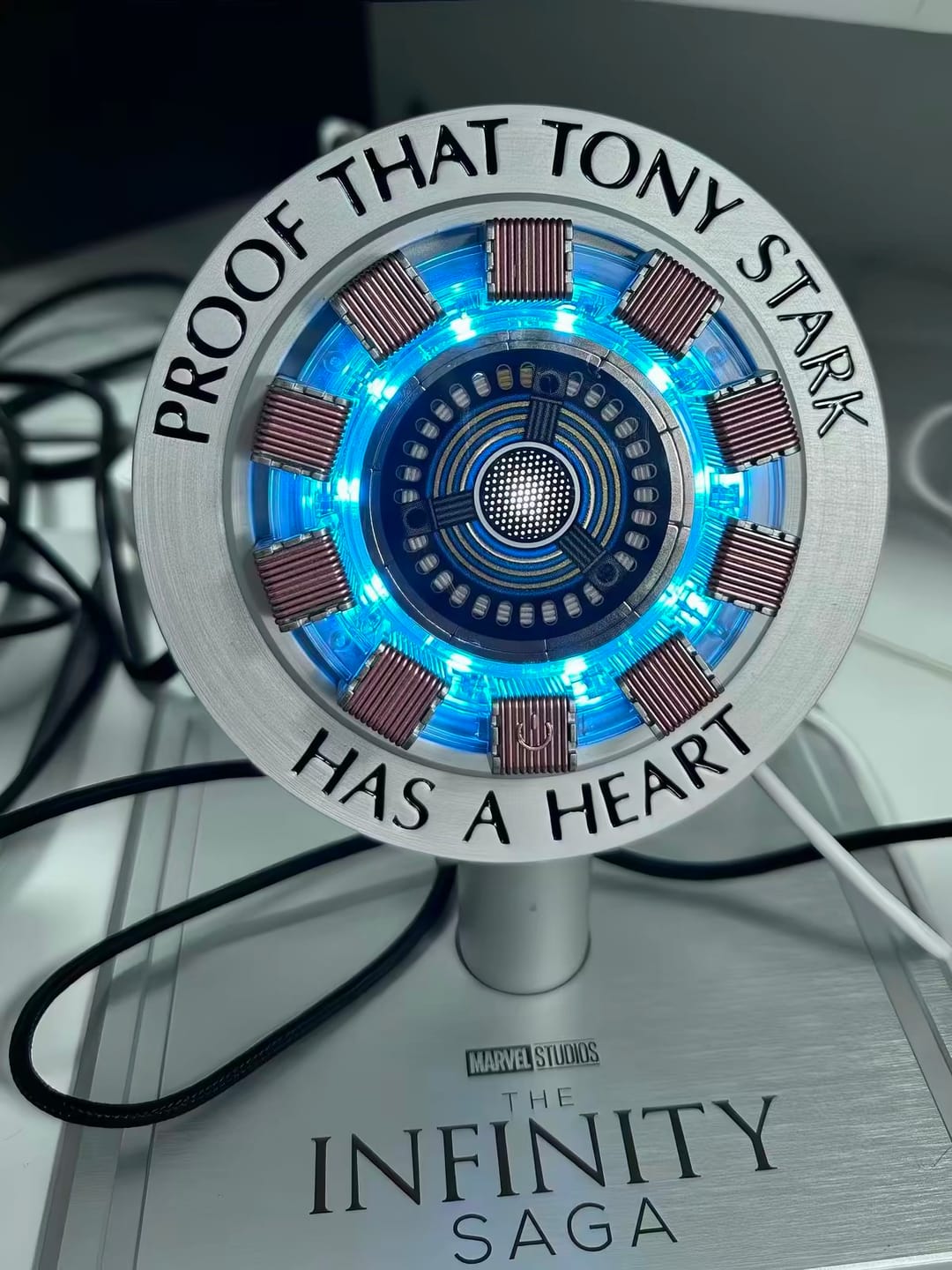 Customer photo review of Killerbody Iron Man Arc Reactor Wireless Fast Charger with LED Ambient Light - Marvel Gaming Desk Decor & Model Gift