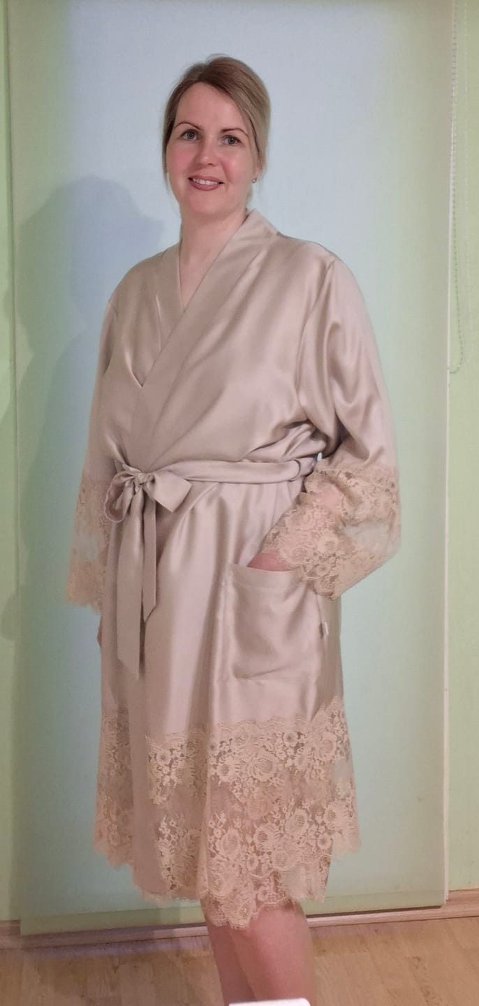 Customer photo review of Nightwear robe set:  LATTE & FRENCH LACE