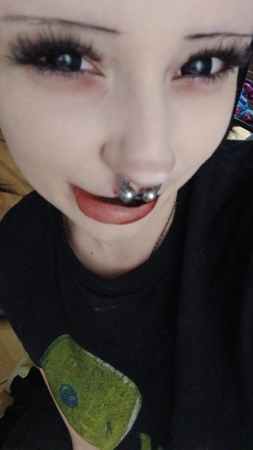 Customer photo review of [Pre-Order] Roach x Eyemoody Pure Black| 6 Months, 2 pcs