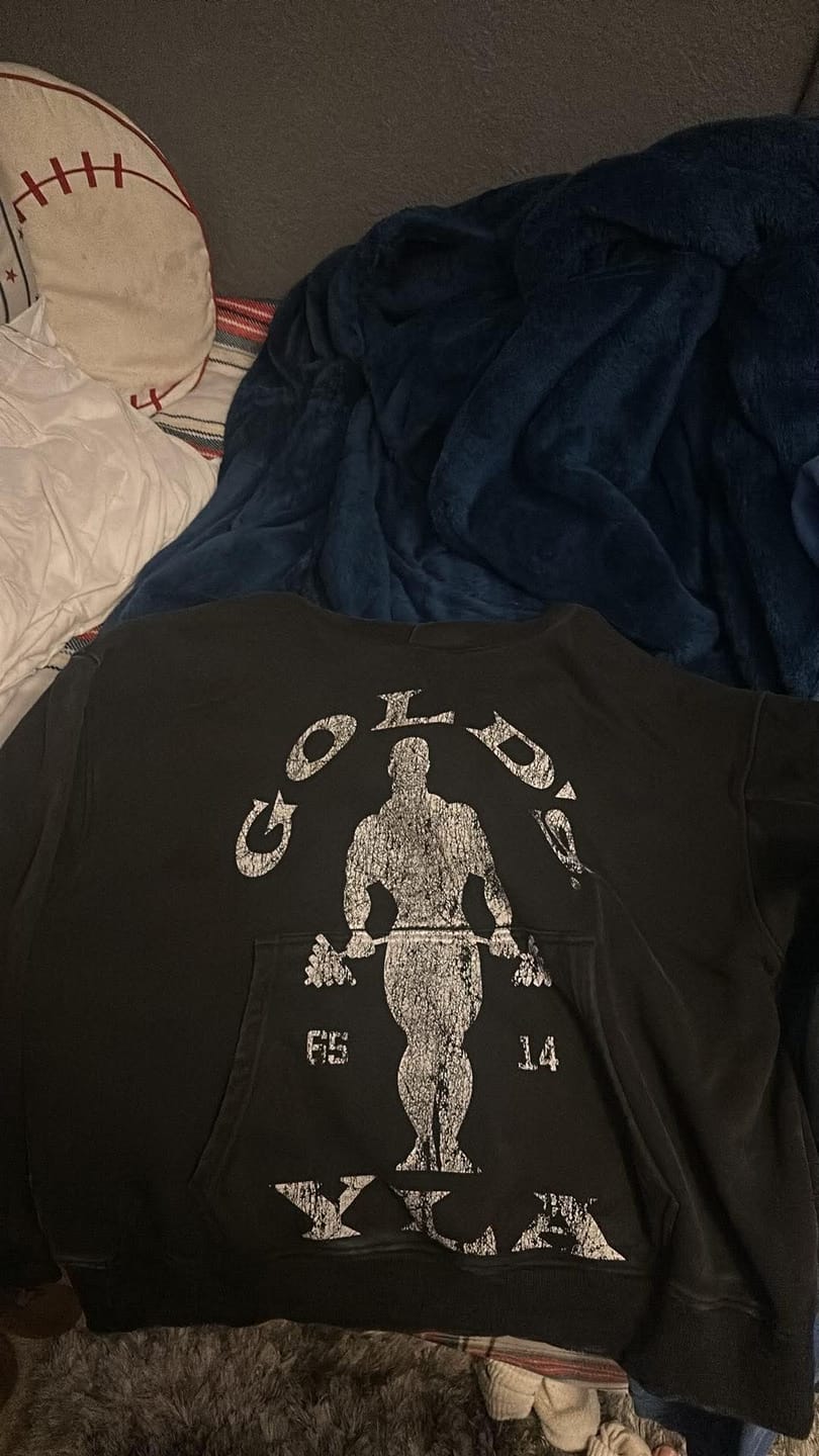 Customer photo review of 5161 - Golds Gym Classic Pullovers