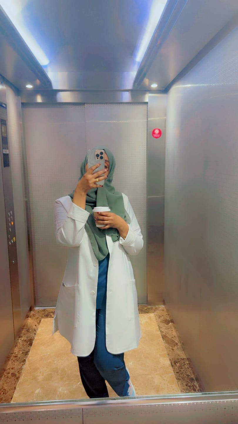 Customer photo review of Mona Women's Stylish Lab Coat