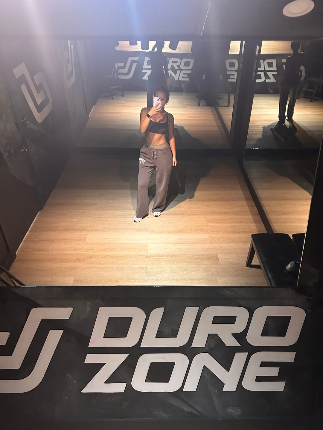 Customer photo review of W2213 - OTG Straight Leg Joggers