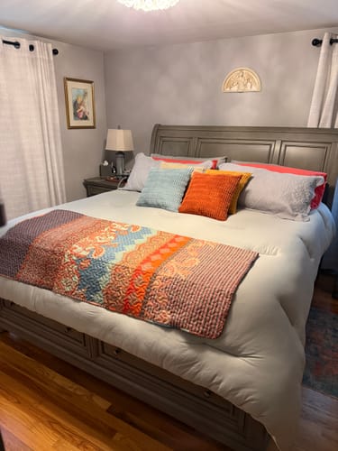 Customer photo review of MarshMellow Comforter