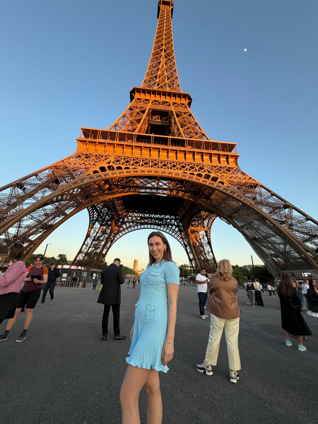 Customer photo review of Short Sleeve Hourglass Diamond Dress - Baby Blue