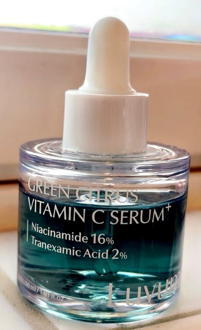 Customer photo review of Luvum Green Citrus Vitamin C Serum - 16% Niacinamide (30ml)
