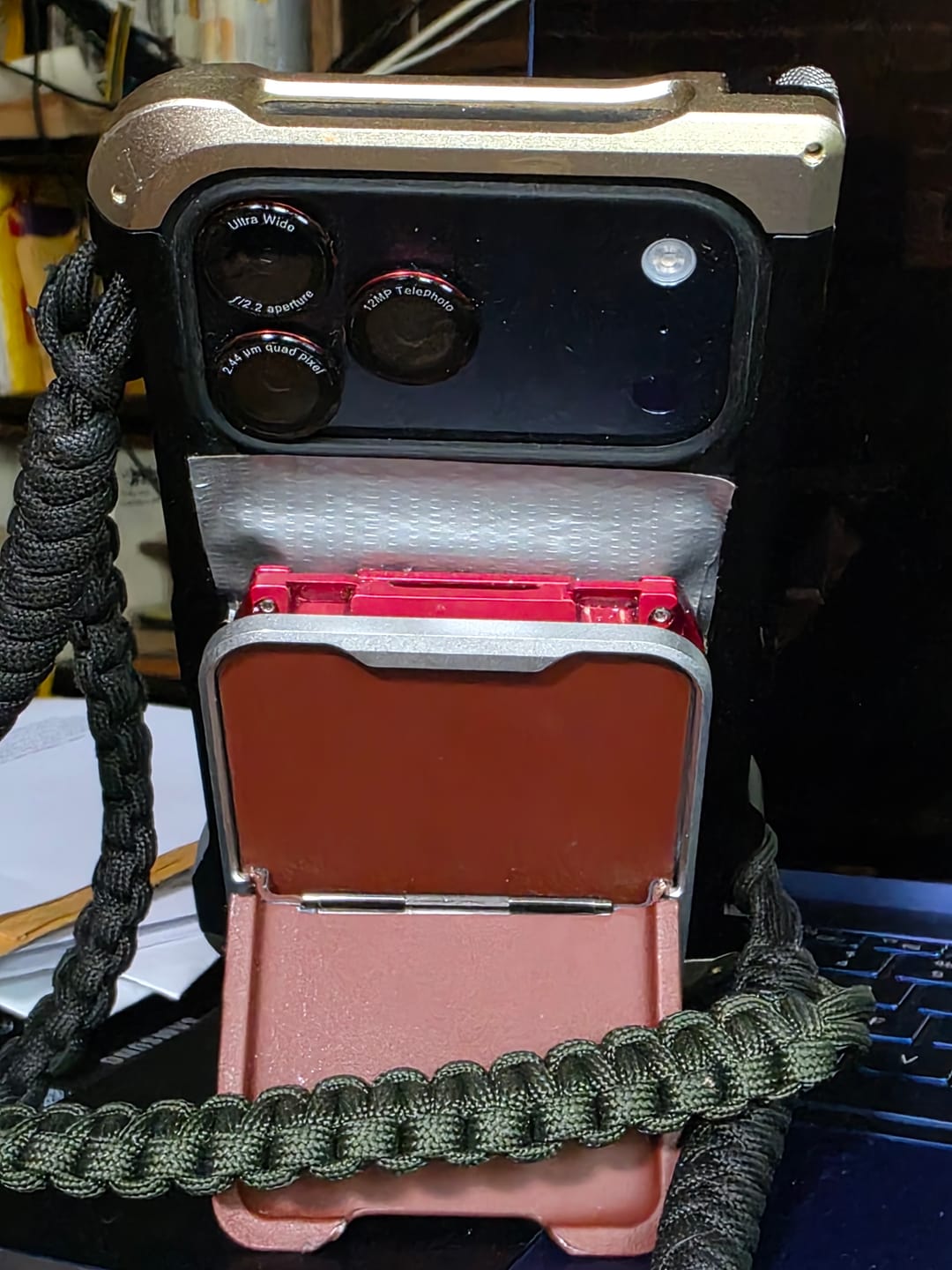 Customer photo review of DANGO ADAPT CASE - IPHONE 17 PRO MAX