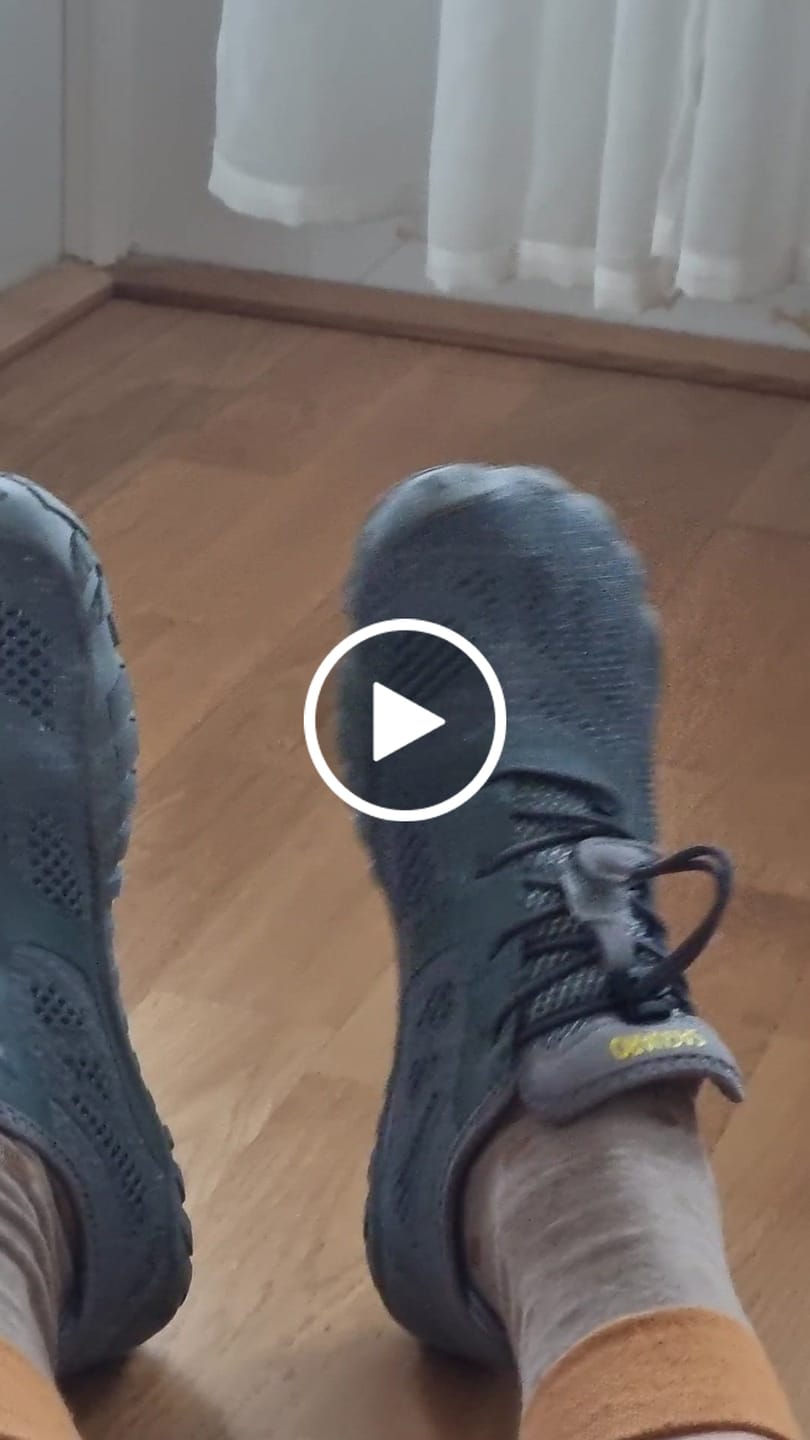 Customer video review of Smart Ⅰ - Barfußschuhe