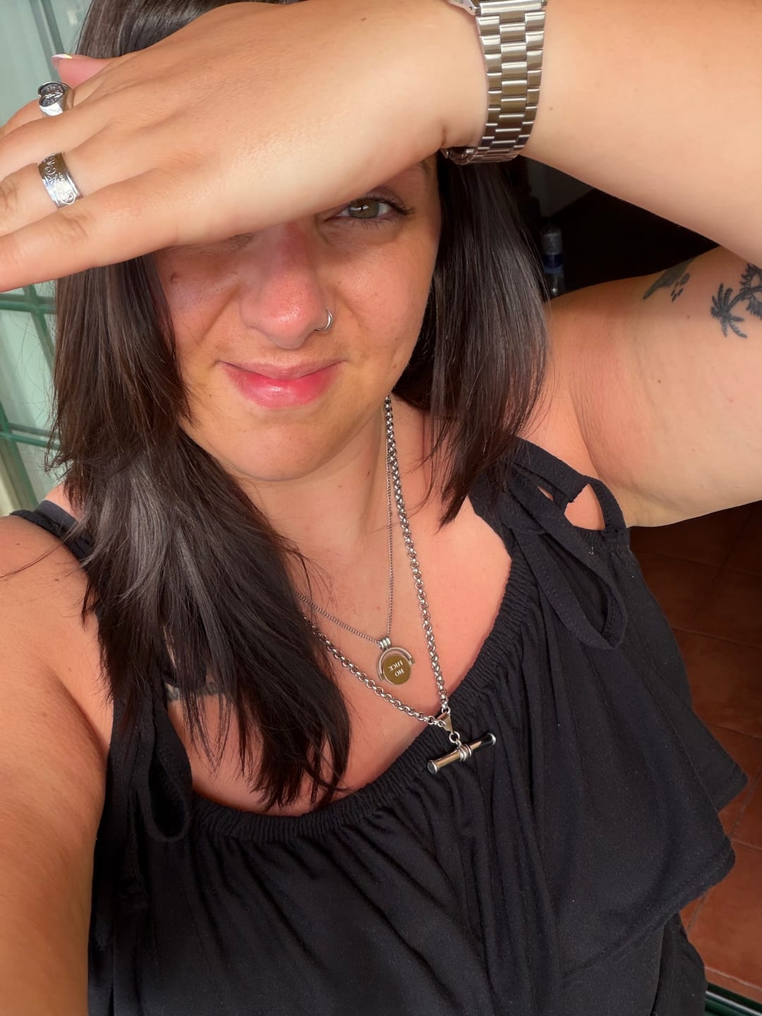 Customer photo review of XL T-Bar Necklace silver