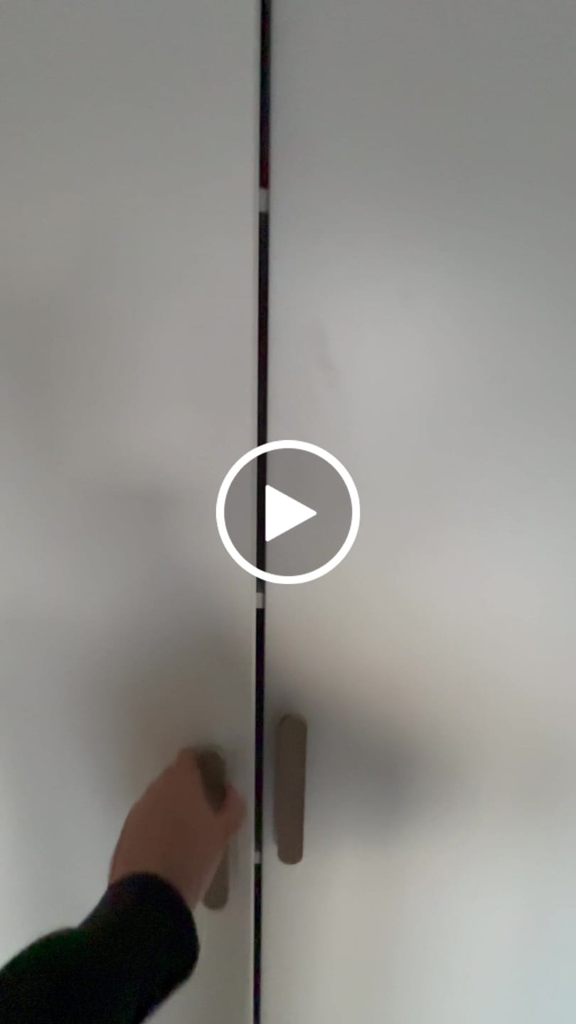 Customer video review of Rani BA160 Gardırop 2 Kapaklı 4 Raflı 5 Bölmeli Elbise Dolabı Beyaz