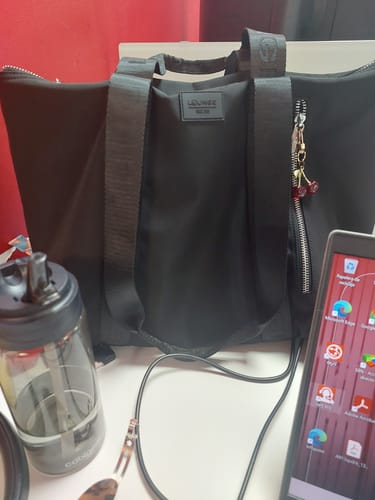 Reseña con foto de un cliente sobre Cartera De Hombro Nylon