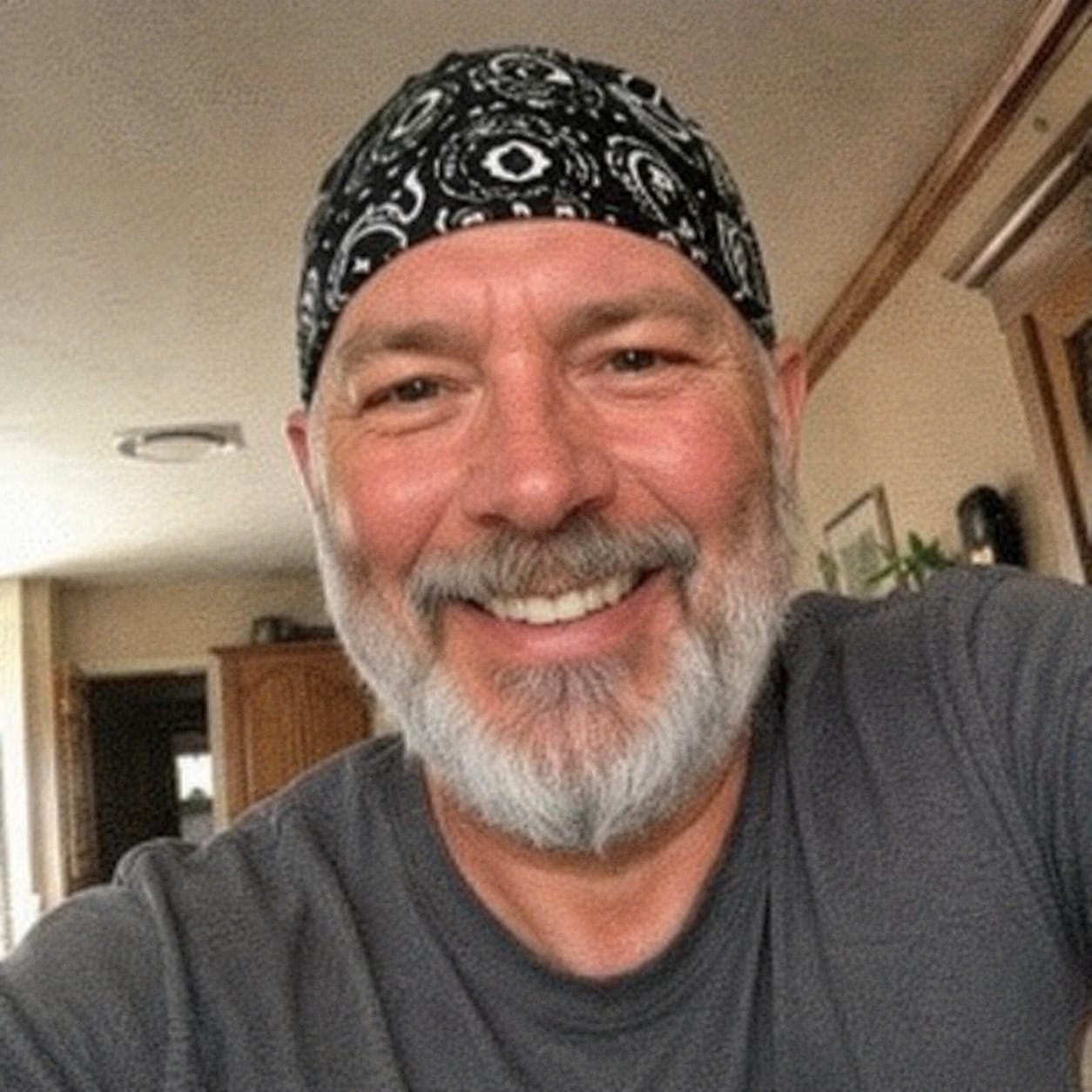 Customer photo review of GRAXON Essential Bandanas
