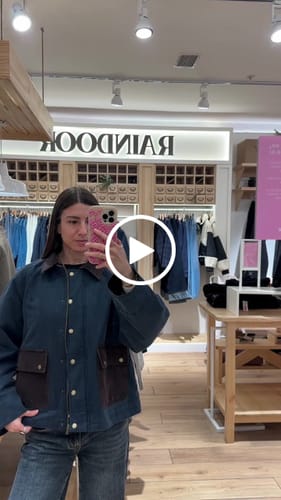 Customer video review of Chaqueta Encerada Navy
