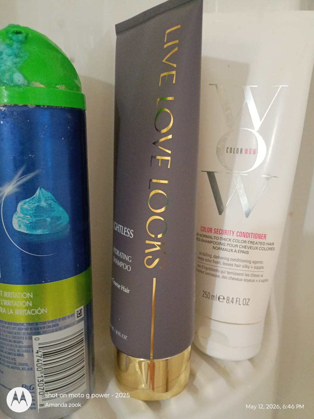 Customer photo review of Weightless Hydrating Shampoo