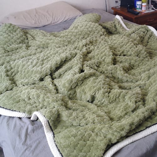 Customer photo review of NuvoDreams™ Thermal Blanket - 50% OFF + FREE SHIPPING LAST DAY PROMOTION!