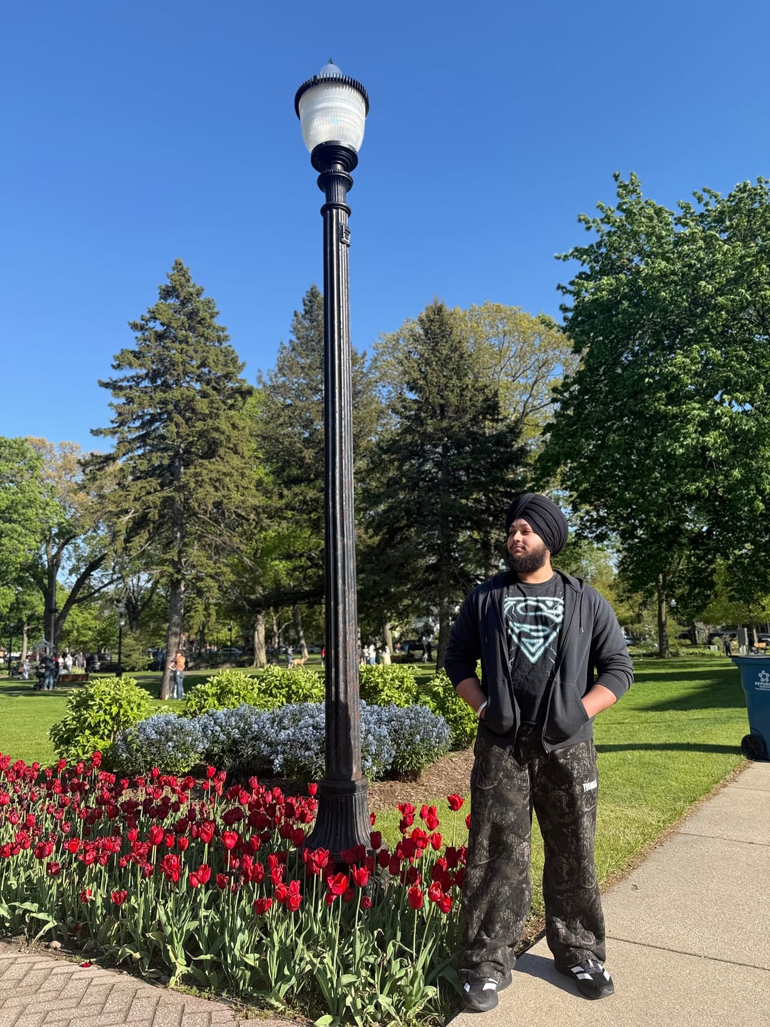 Customer photo review of 2133 - Tree Camo Baggy Sweats