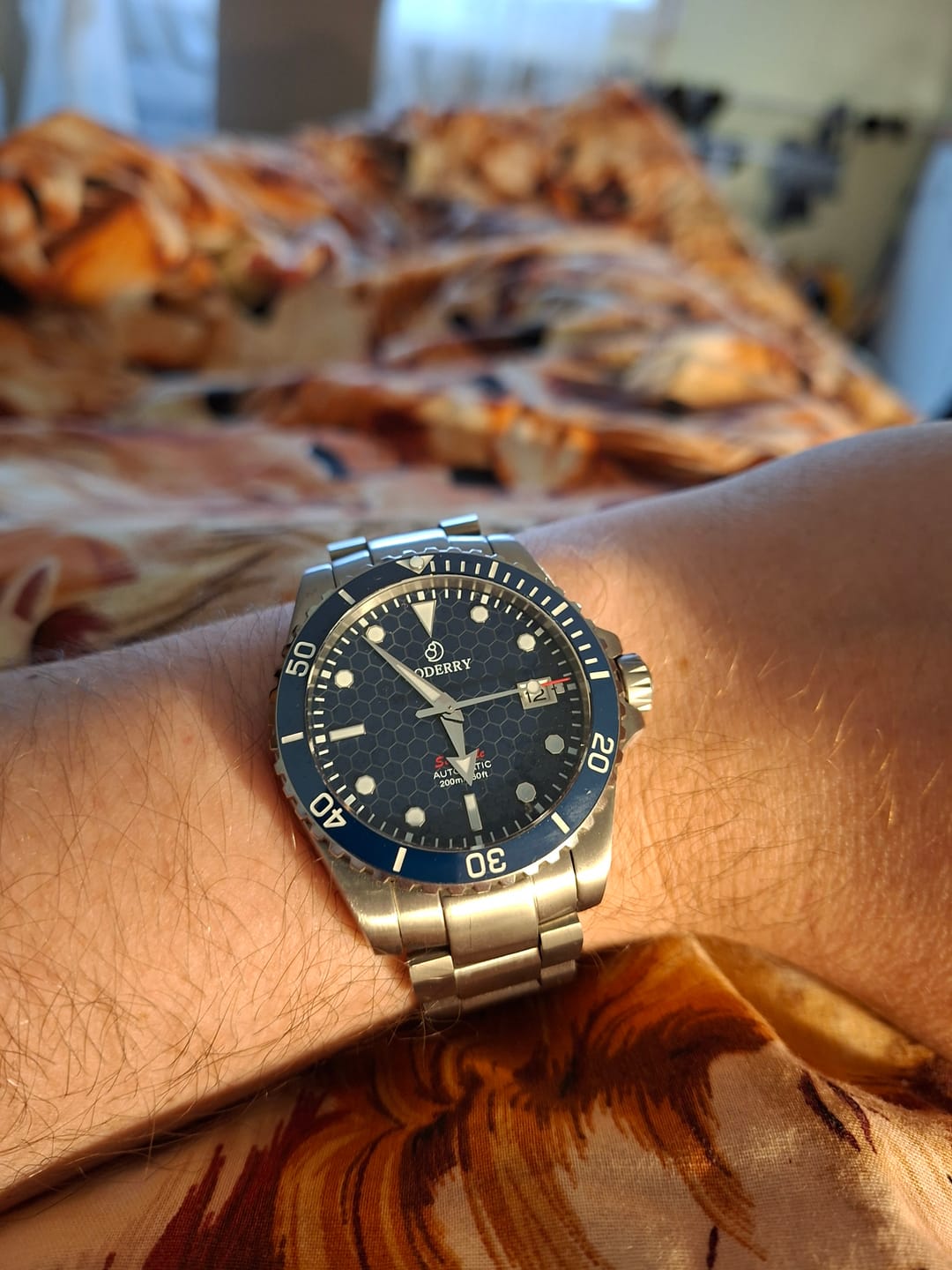 Customer photo review of SEATURTLE.OCEAN(TITANIUM) - Automatic Titanium Diver Watch | Sea Blue/Ti-bracelet