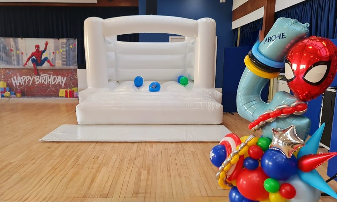 Customer photo review of Kids H Frame (Flat Top) Bouncy Castle