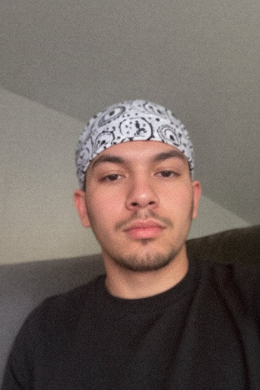 Customer photo review of GRAXON Essential Bandanas