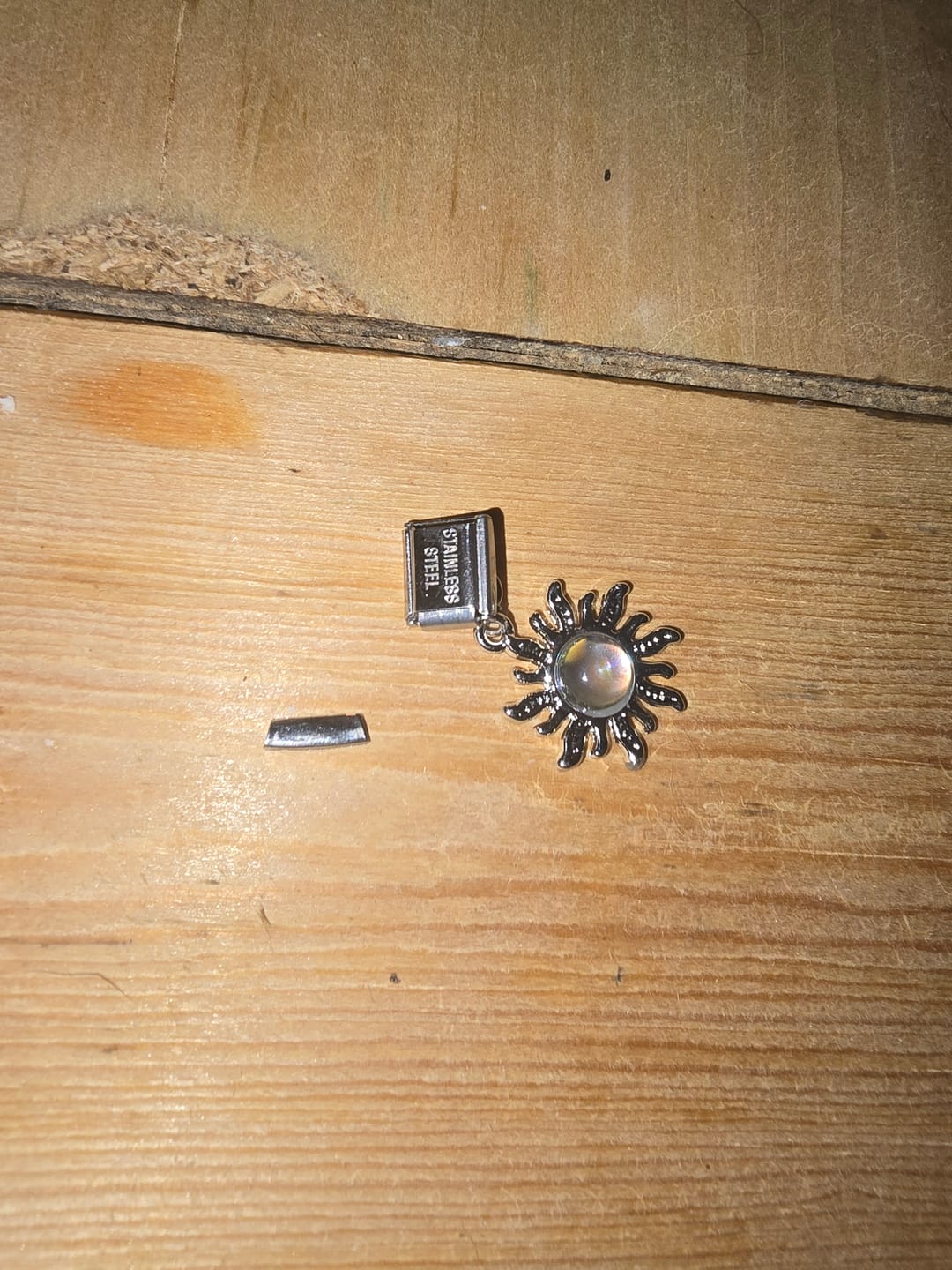 Customer photo review of Dangling Sun Pearl