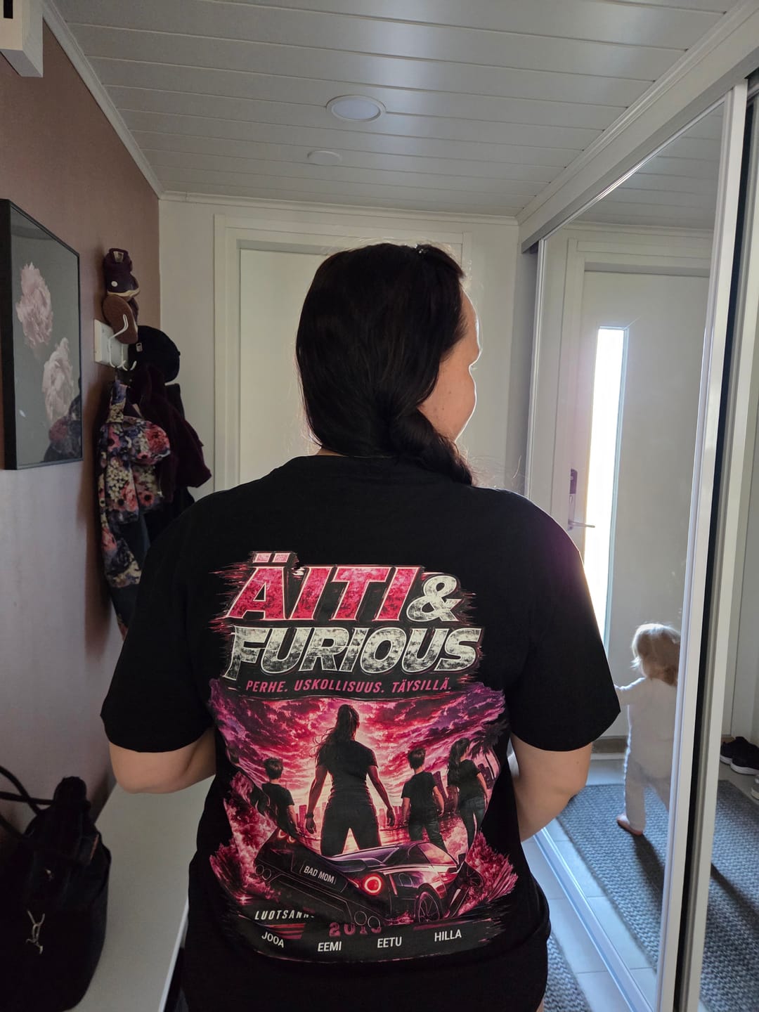 Customer photo review of Äiti & Furious - Shirt Unisex Backprint