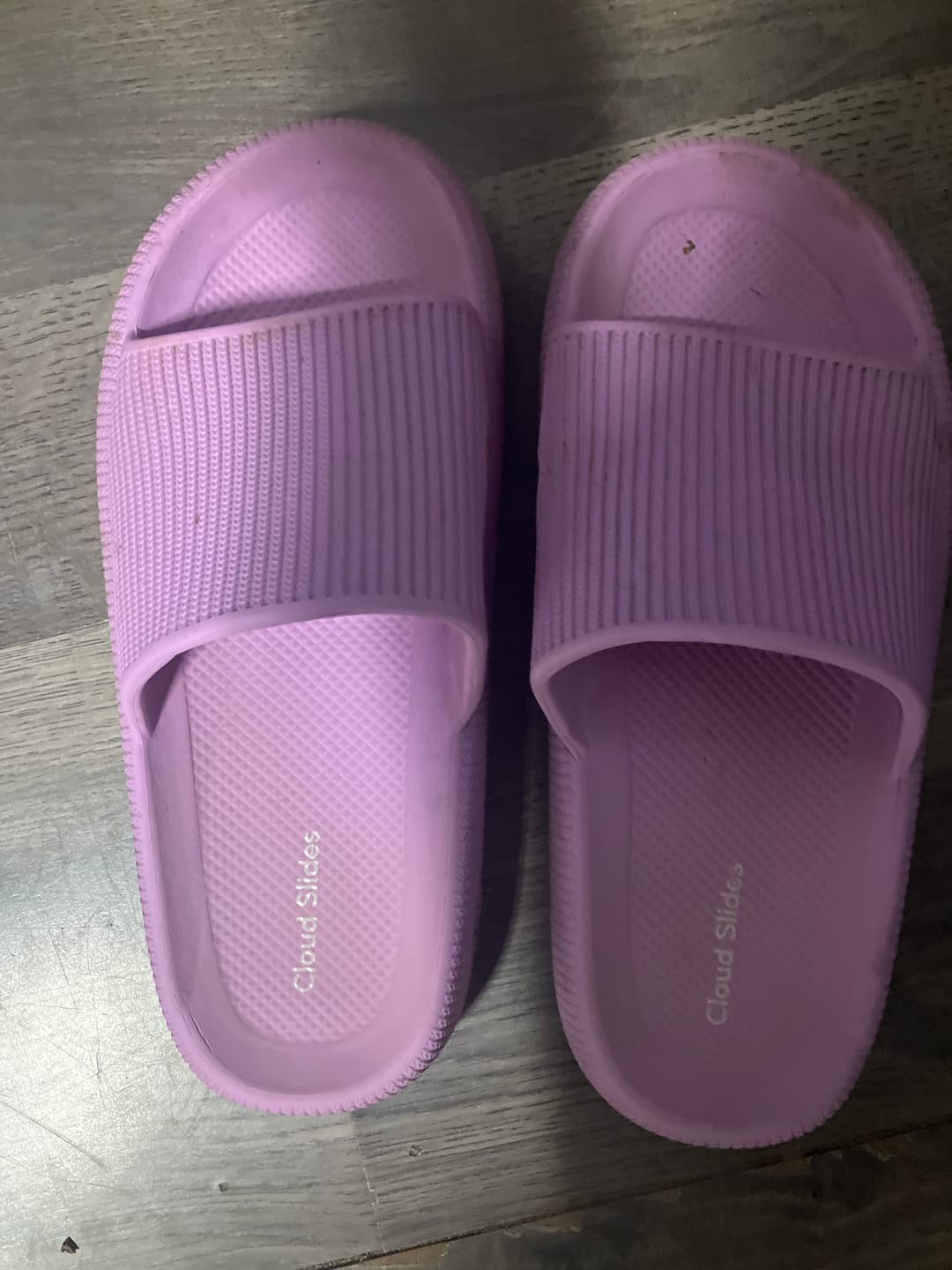 Customer photo review of Cloud Slides - Original Cushion Comfort