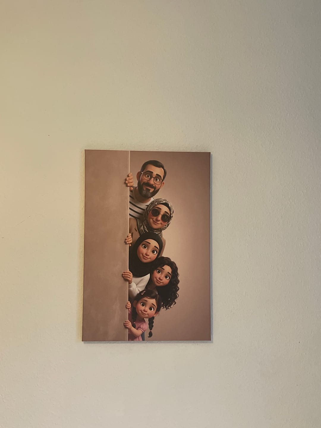 Customer photo review of Personalisierte Leinwand - Animiert hinter der Wand