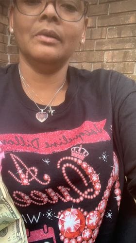 Customer photo review of June Queen