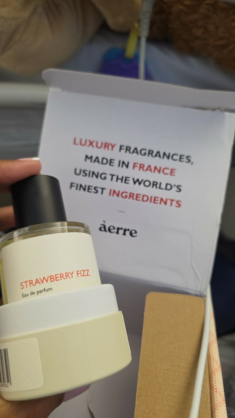 Customer photo review of Strawberry Fizz