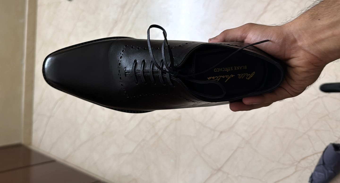 Customer photo review of Wholecut Oxfords - Black