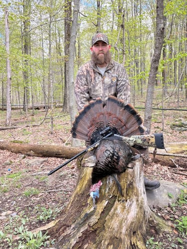 Customer photo review of Only Fans, Turkey Hunting, Leather Patch Hat