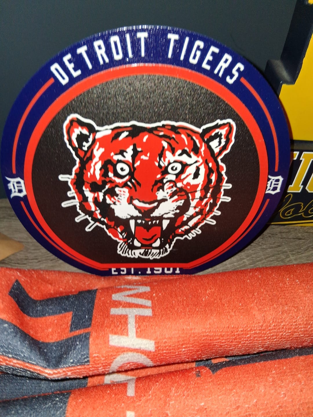 Customer photo review of Detroit Tigers "Double Play" On the Shelf or on the Wall Art