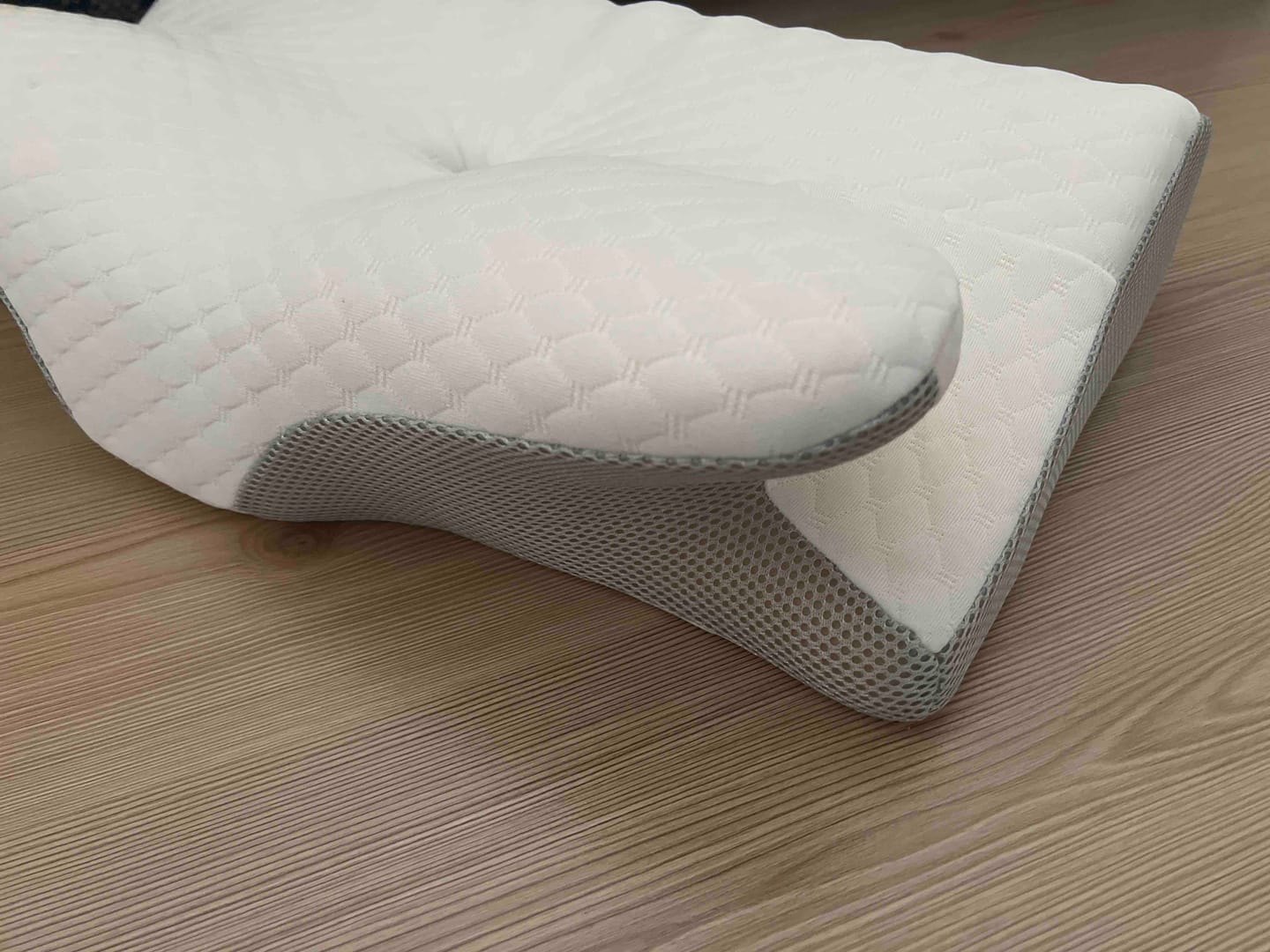 Customer photo review of Pillowen Ergonomik Boyun Destekli Visco Yastık