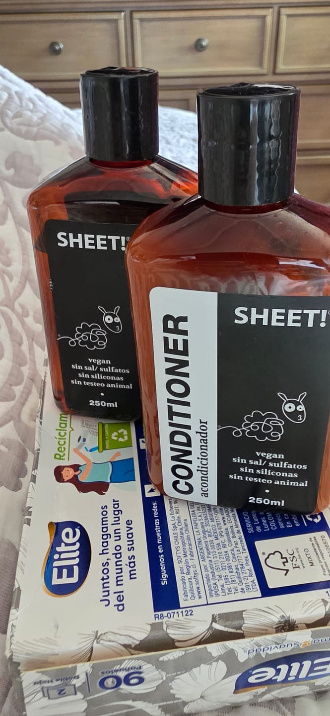 Customer photo review of Shampoo para rulos + acondicionador Low Poo