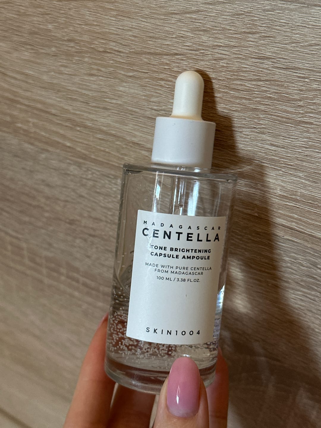 Customer photo review of Balinoša ampula kapsulās SKIN1004 Madagascar Centella Tone Brightening Capsule Ampoule