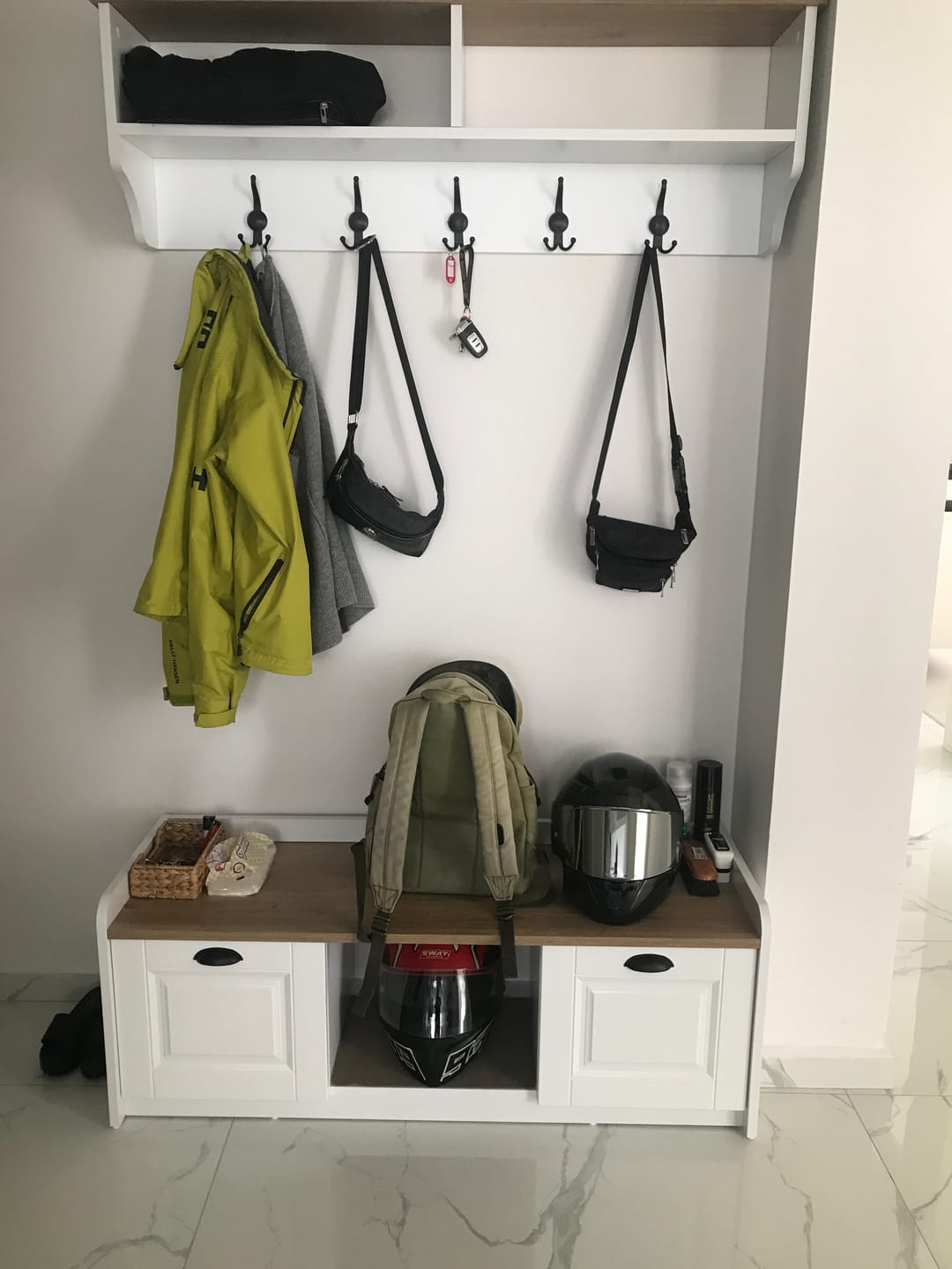 Customer photo review of Rani P2 Modern Portmanto Ayakkabılık ve Duvar Askısı Vestiyer M1 Renk: Beyaz - S. Ceviz
