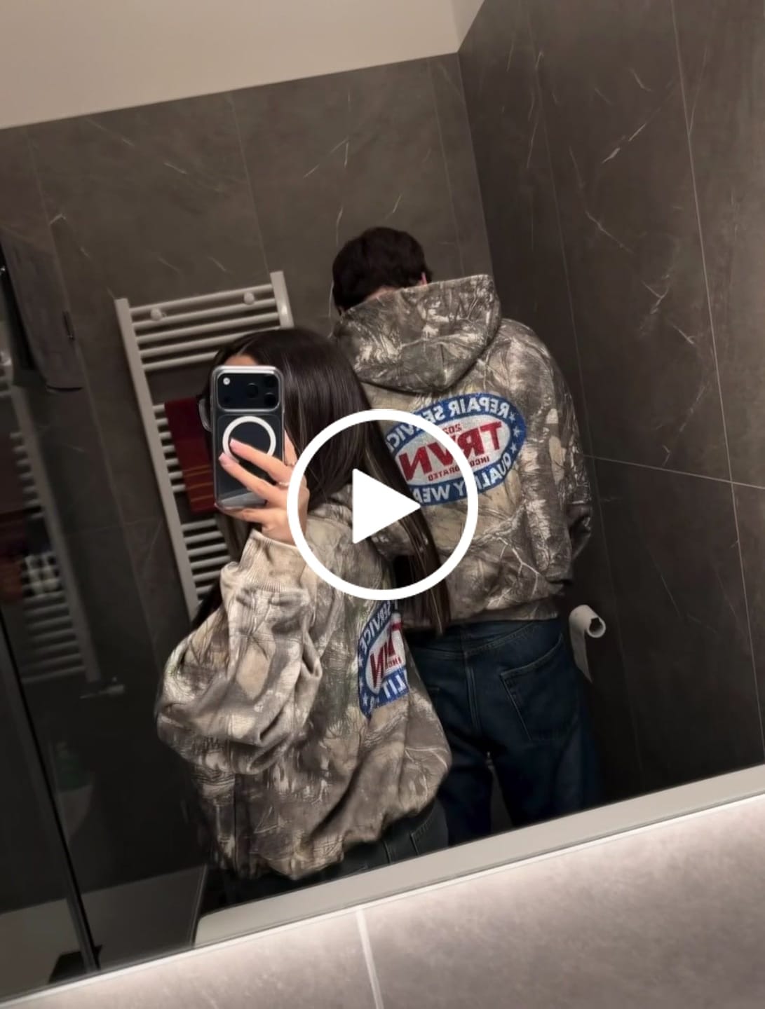 Customer video review of Pachinko Realtree Zip-Hoodie
