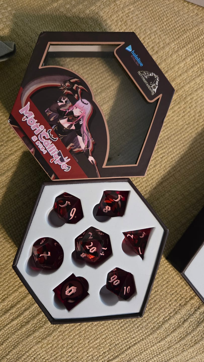 Customer photo review of PRE-ORDER | Mori Calliope Sharp Edge Resin Dice Set | hololive English x MMG Exclusive