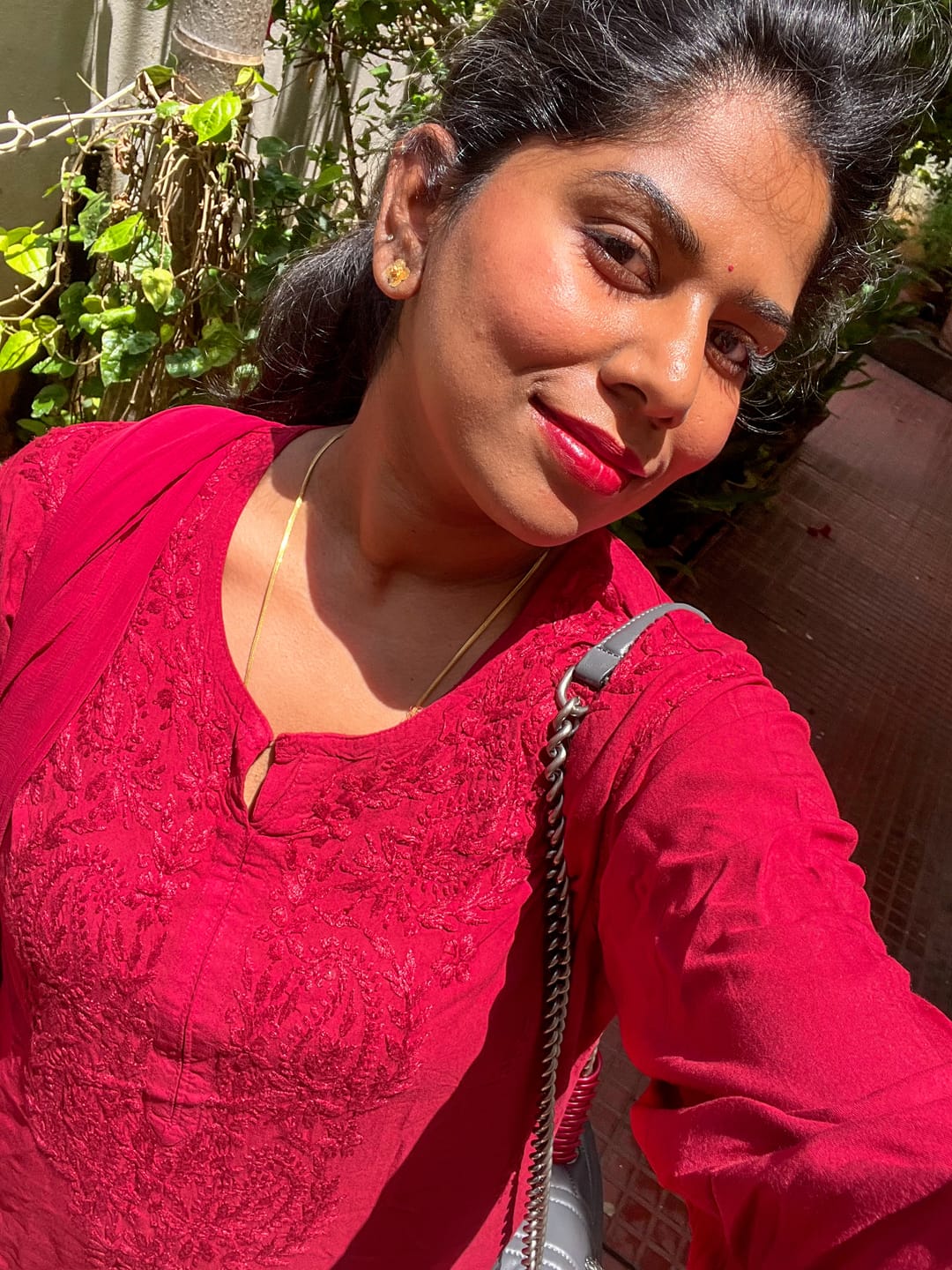Customer photo review of Laila Maroon Ombre Rayon 3 Piece Set