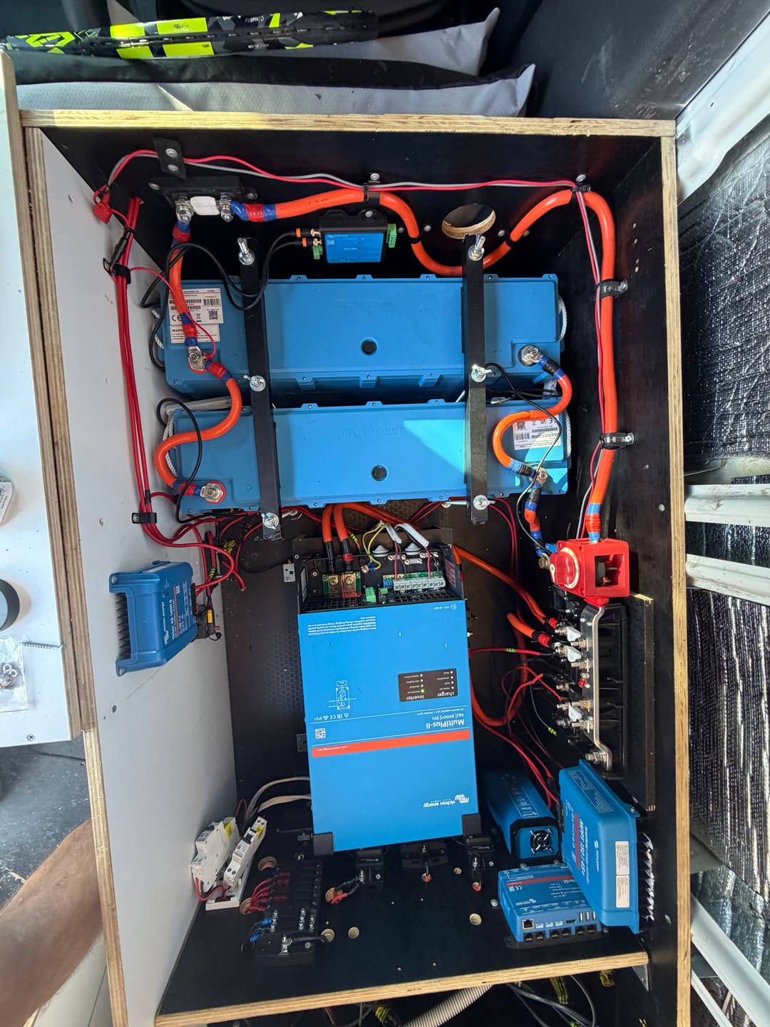 Customer photo review of Victron MultiPlus-II 24v (3000 - 5000) Inverter/Charger 230V