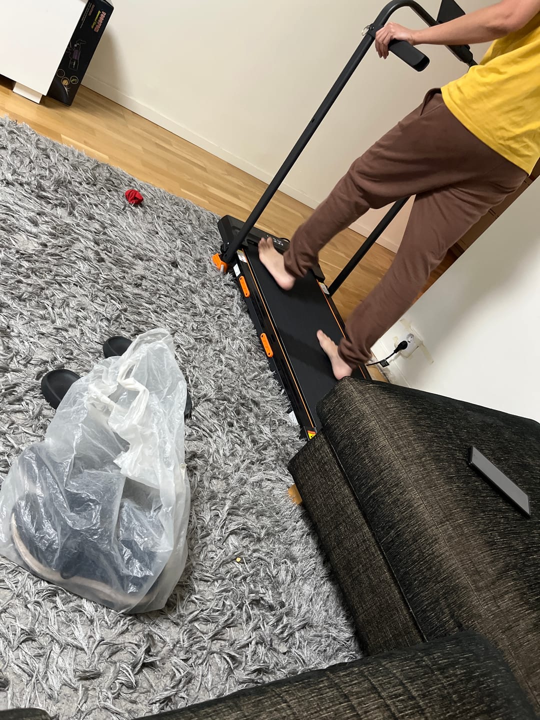Customer photo review of Umay X5F Folding 3-in-1 Portable Treadmill with 16% Incline Max 10 KM/H