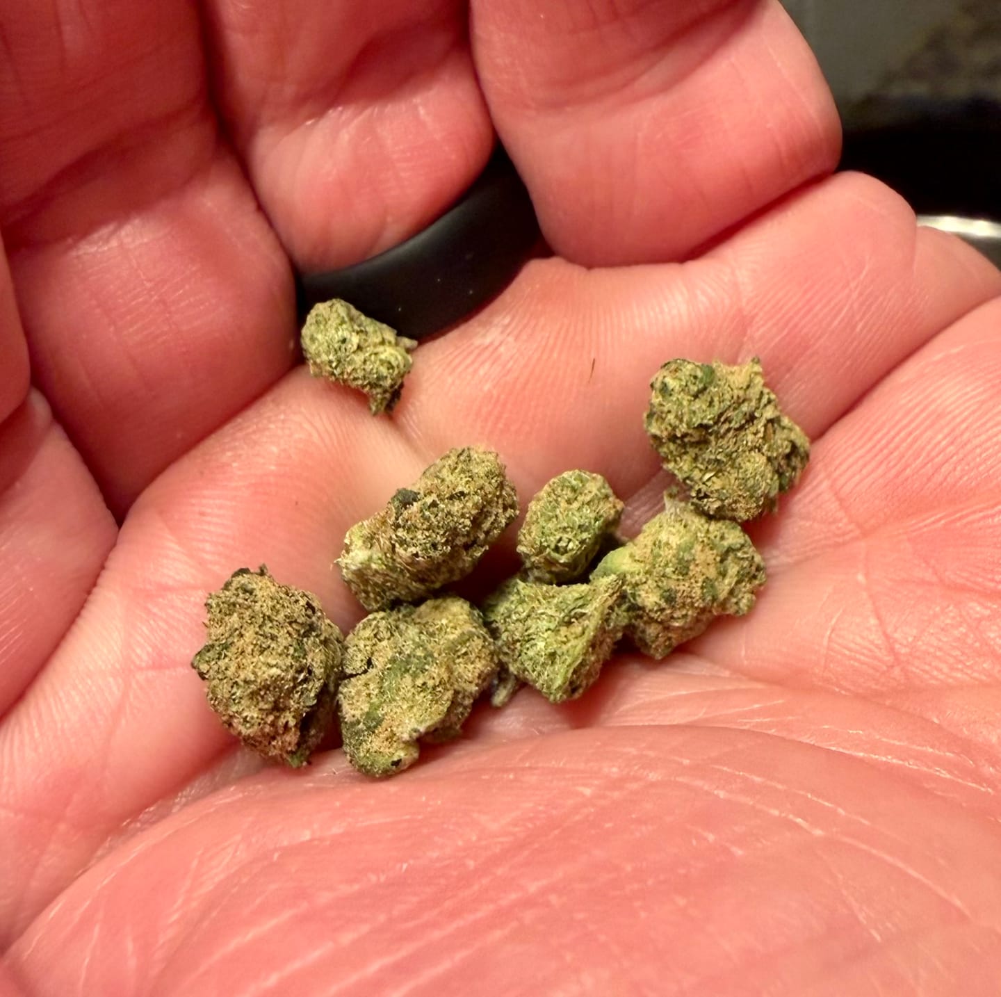 Customer photo review of White Zkittles - 14 Grams Minis - Hybrid