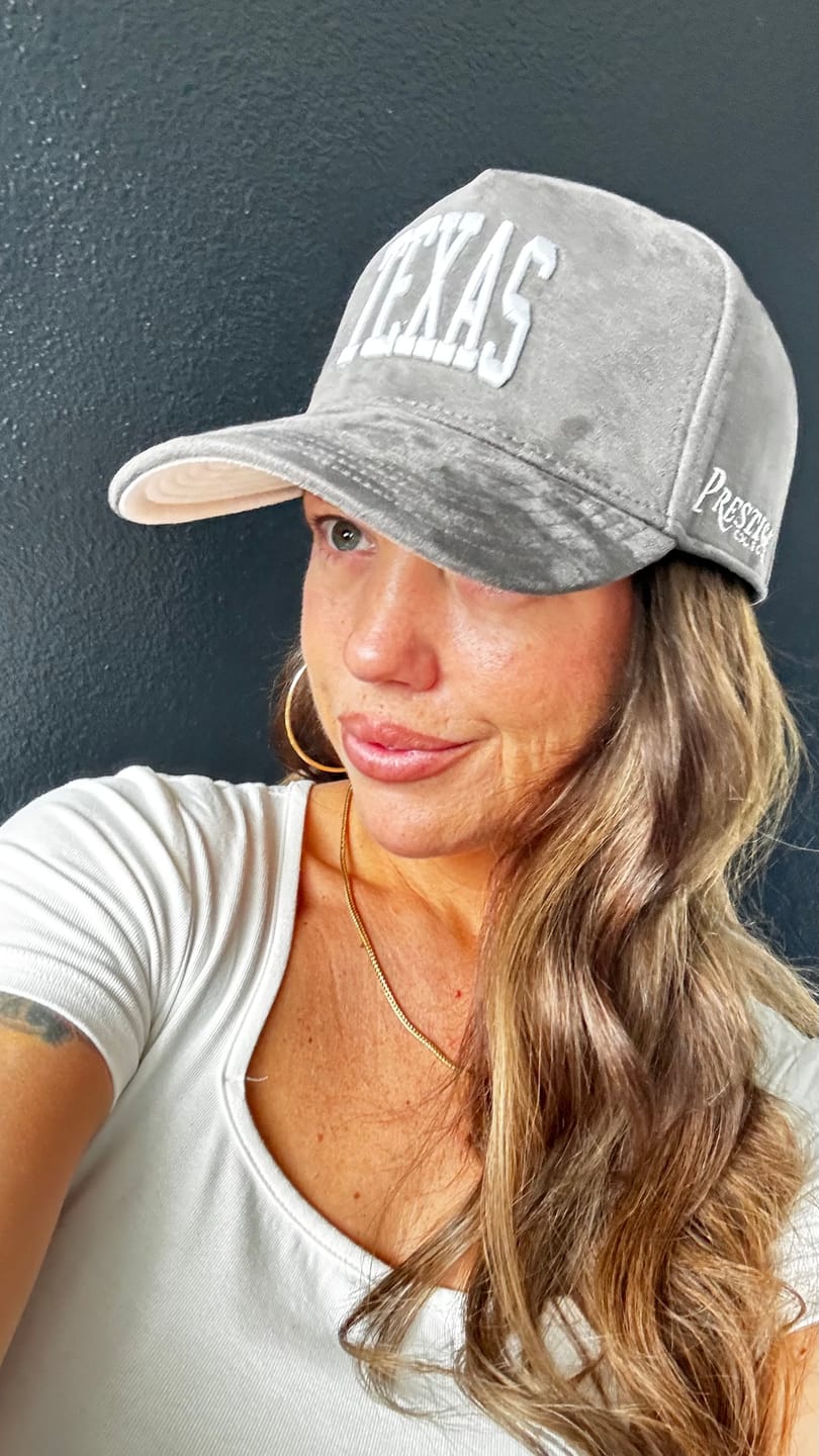 Customer photo review of TEXAS SNAPBACK - CHARCOAL SUEDE EDITION